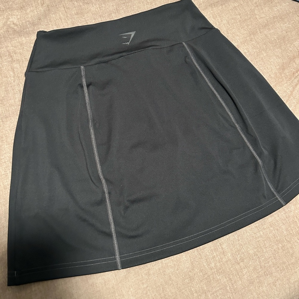 gymshark tennis skirt size large